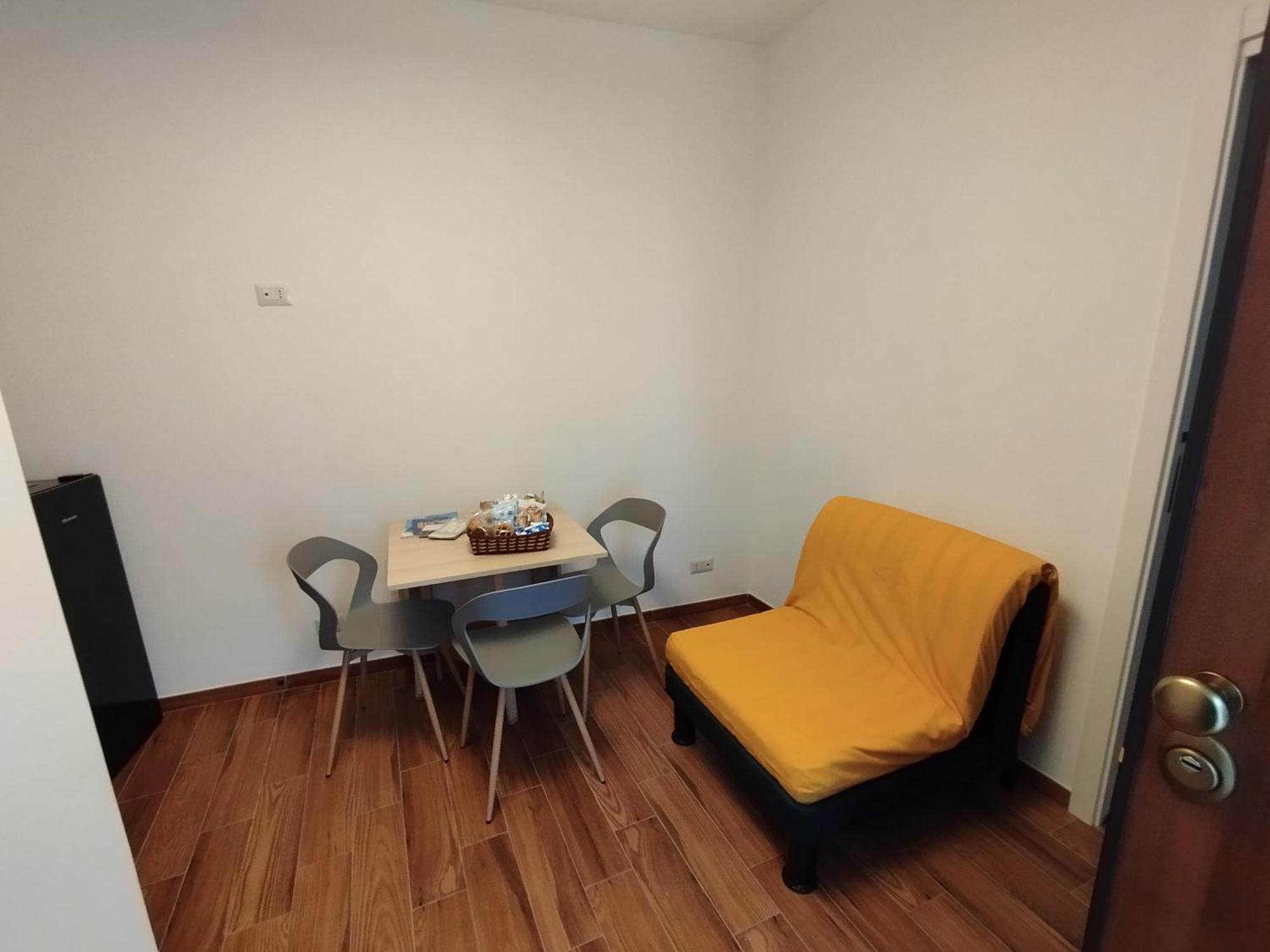 Ravanas 33 Bari Ngoại thất bức ảnh
